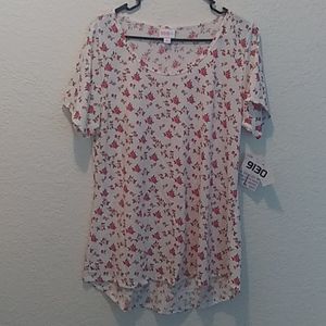 Lularoe Classic Tee